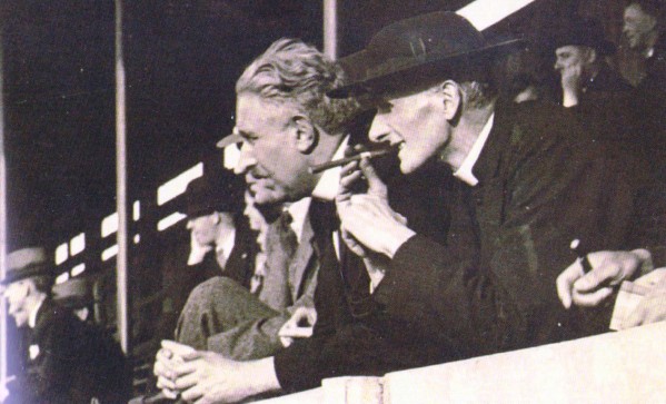 Voetbal - Van Kesbeeck Dessain 001.jpg
